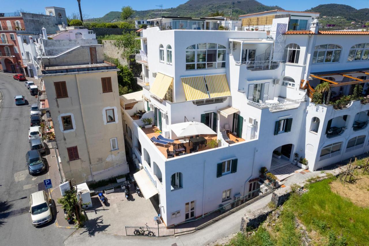 La Baia Blu - *